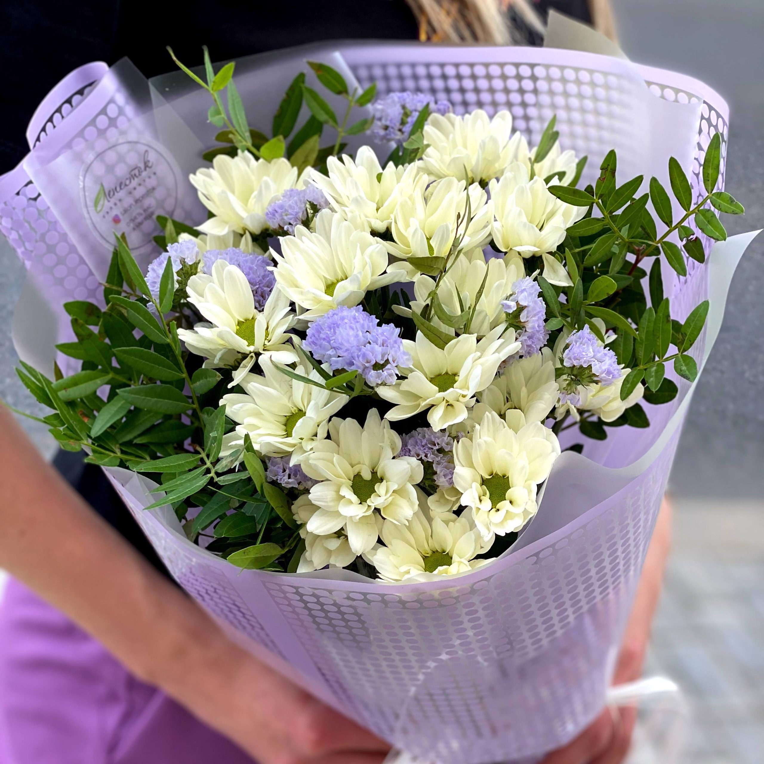 639cfef5-1eb7-401e-b883-95bace7b3720